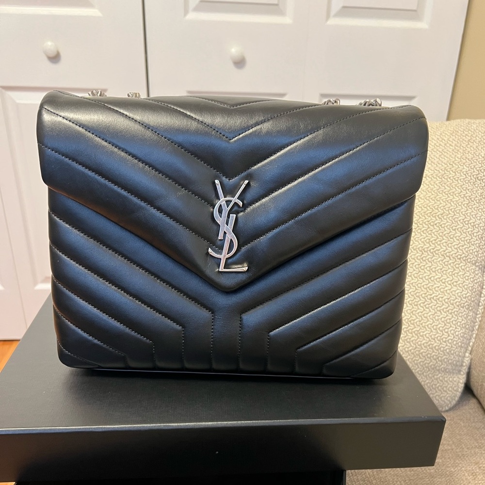 NEW Saint Laurent YSL Medium Loulou Bag